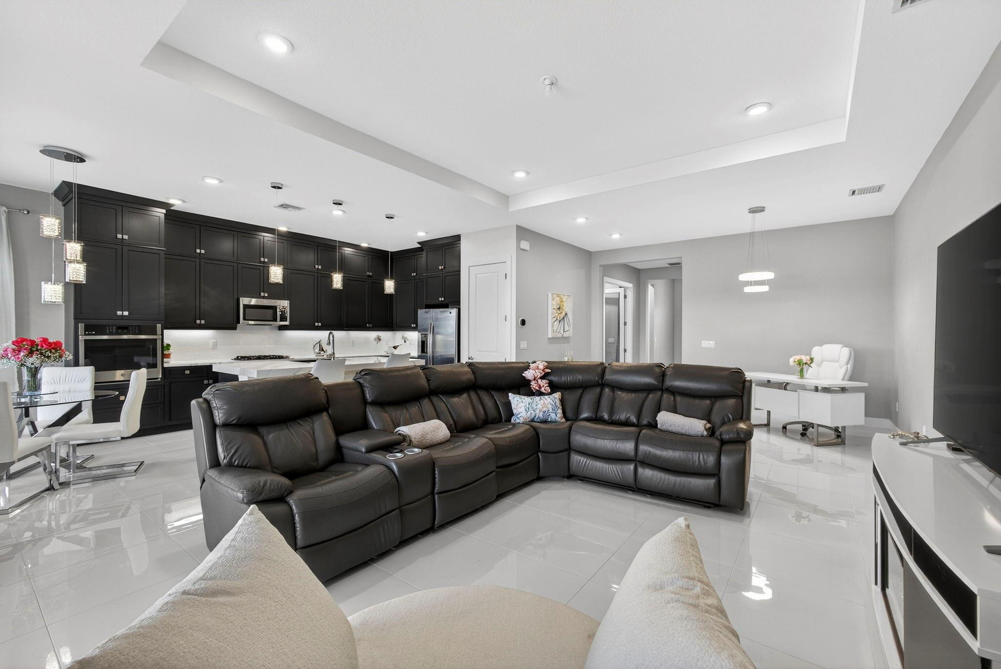 15798 Cresswind Loxahatchee, FL 33470