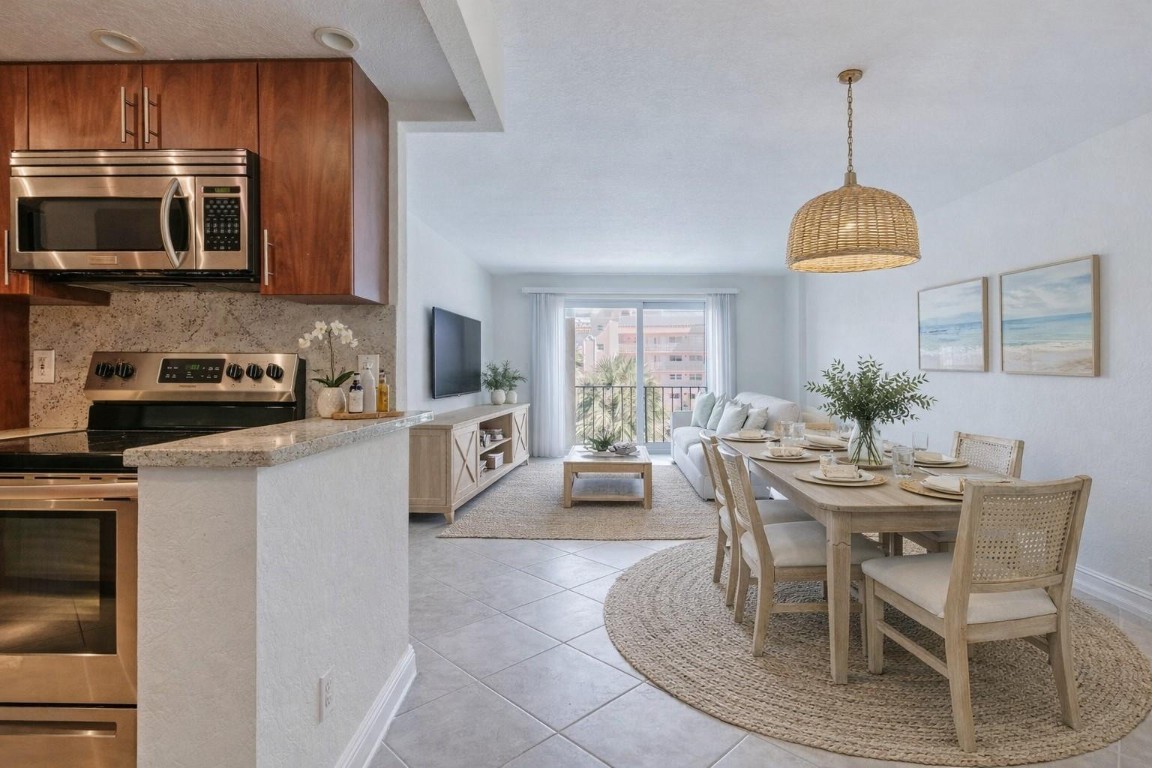 950 Ponce De Leon #408