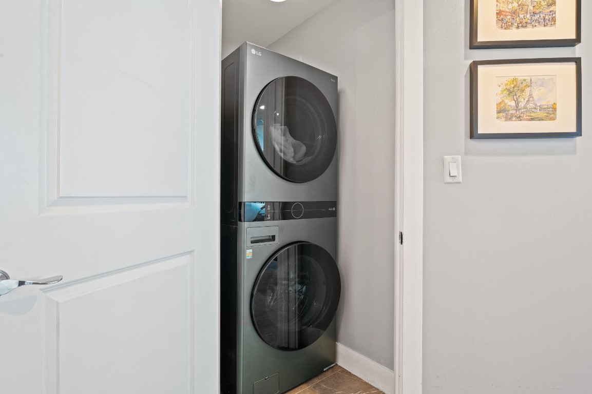 315 NE 3rd #1907 Fort Lauderdale, FL 33301