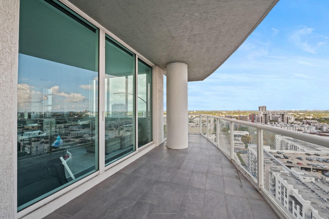 315 NE 3rd #1907 Fort Lauderdale, FL 33301