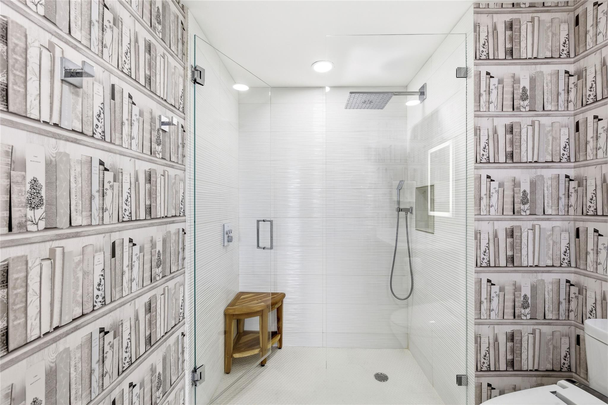 511 SE 5th #1811 Fort Lauderdale, FL 33301