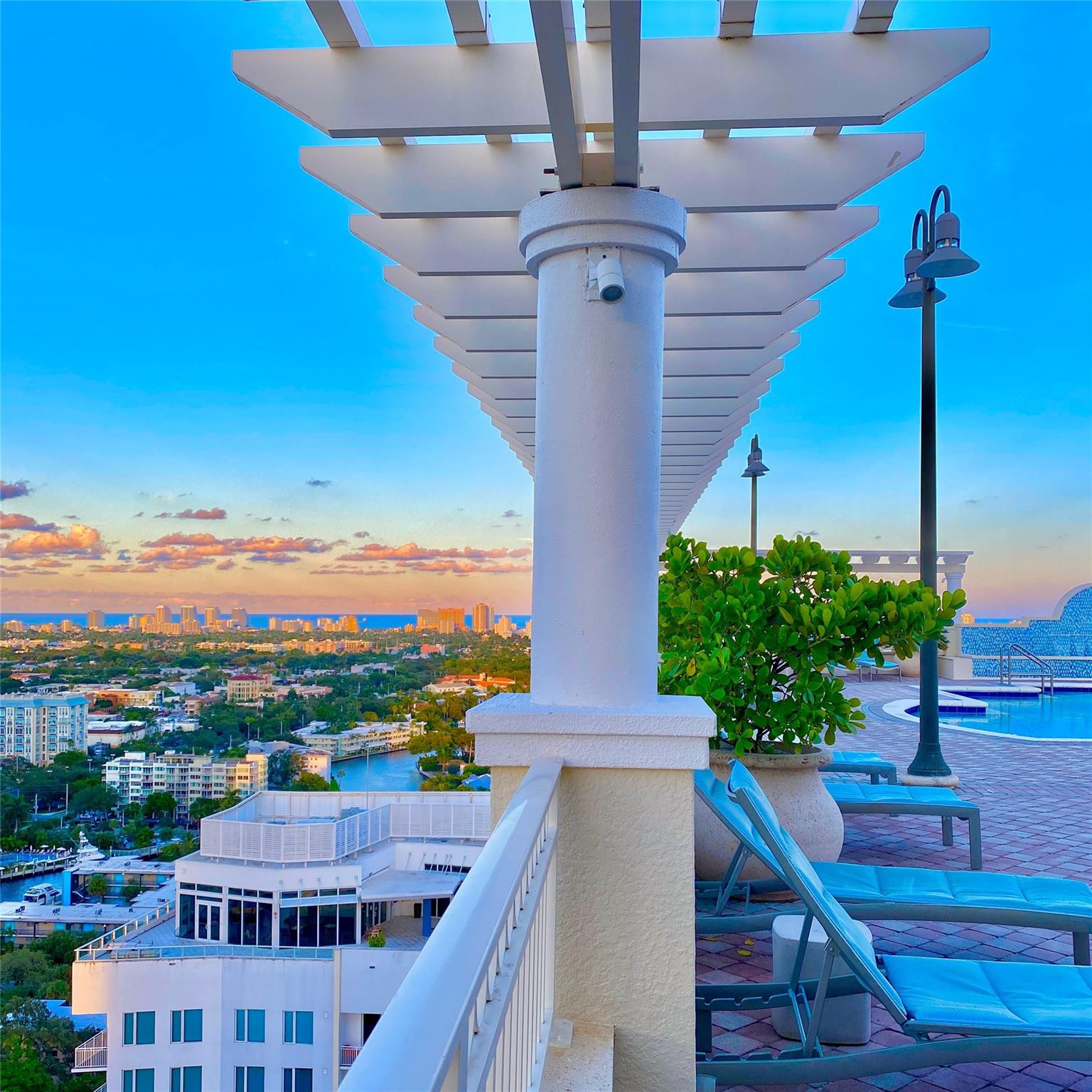 511 SE 5th #1811 Fort Lauderdale, FL 33301