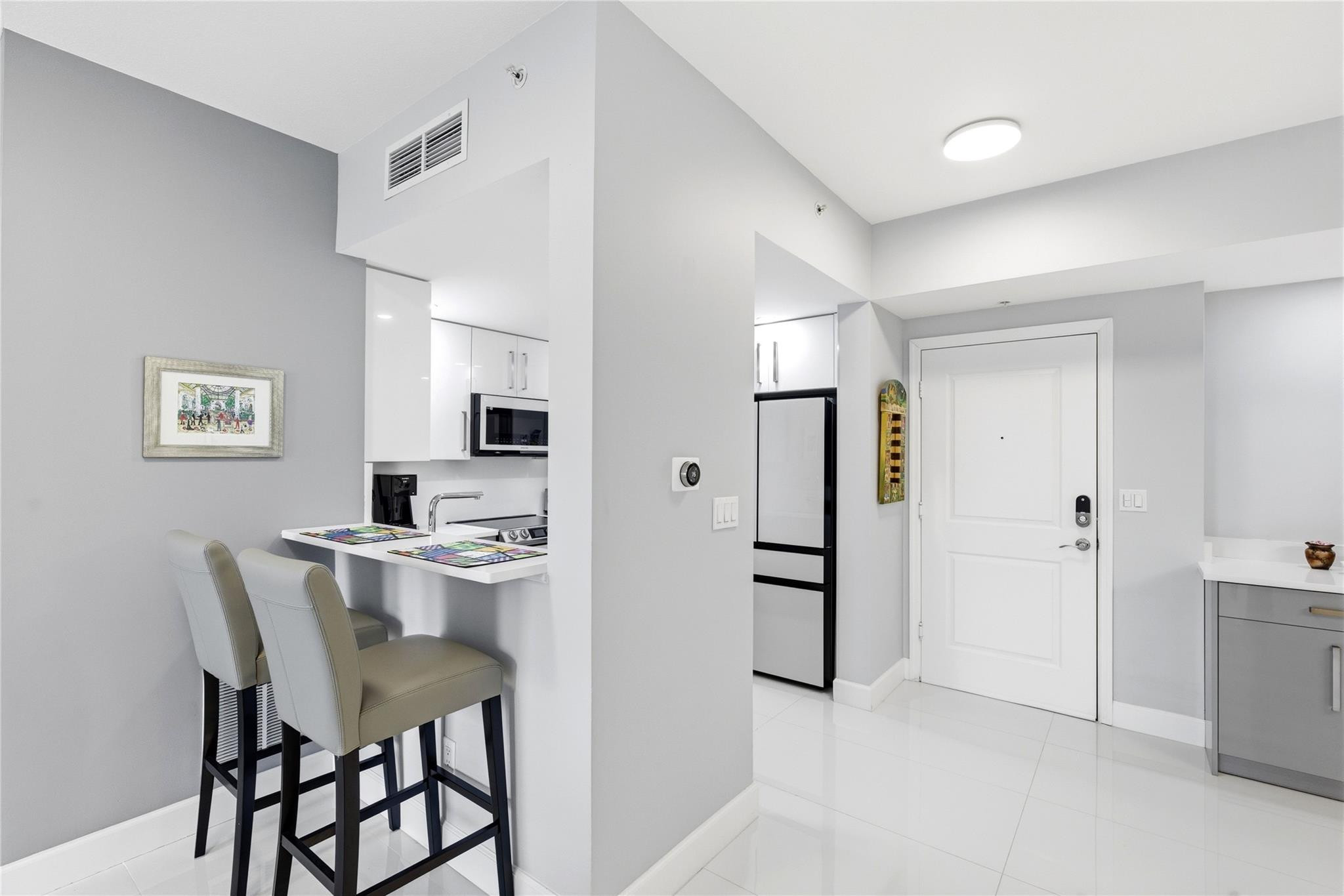 511 SE 5th #1811 Fort Lauderdale, FL 33301