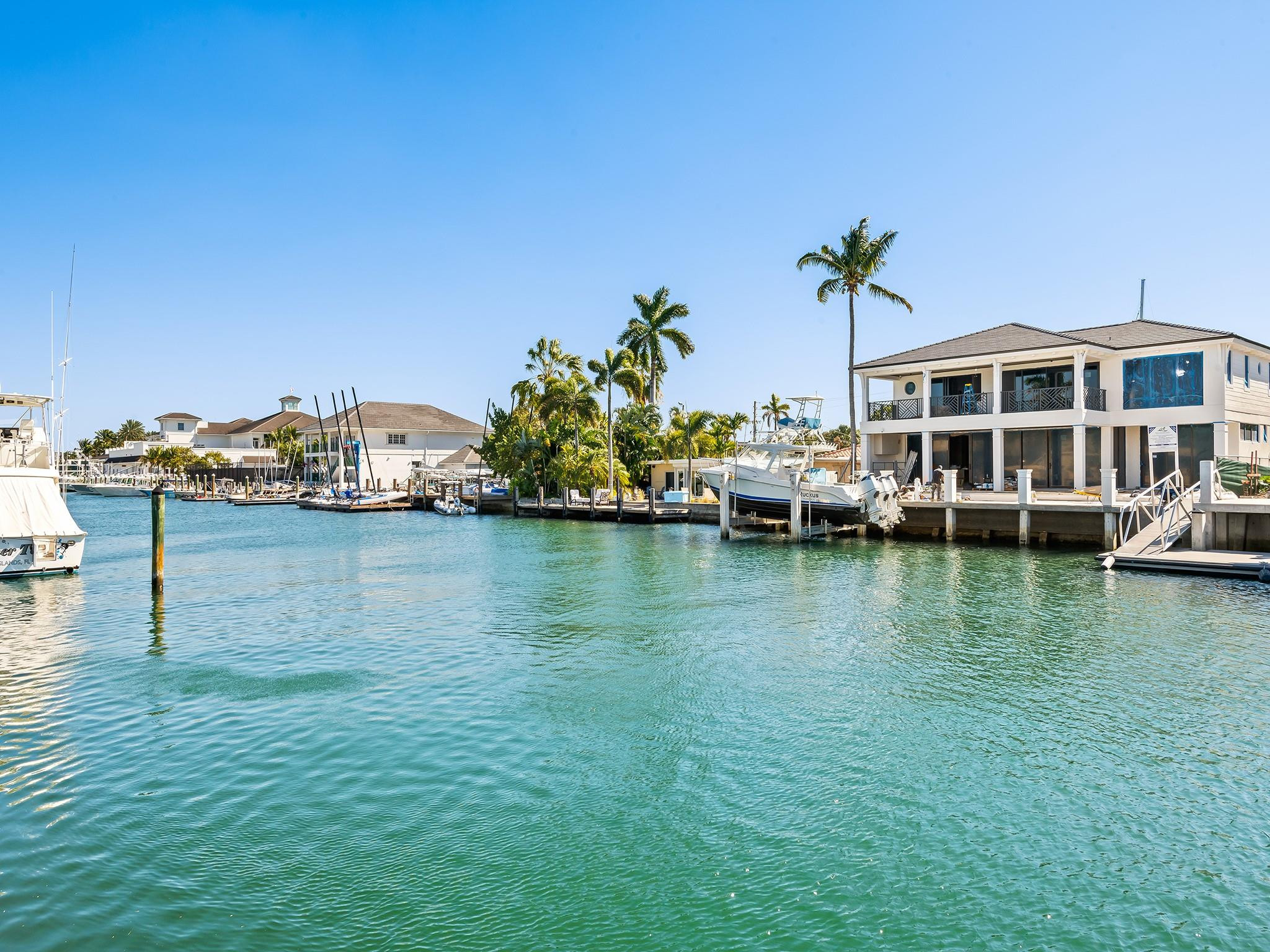 1528 SE 11th Fort Lauderdale, FL 33316