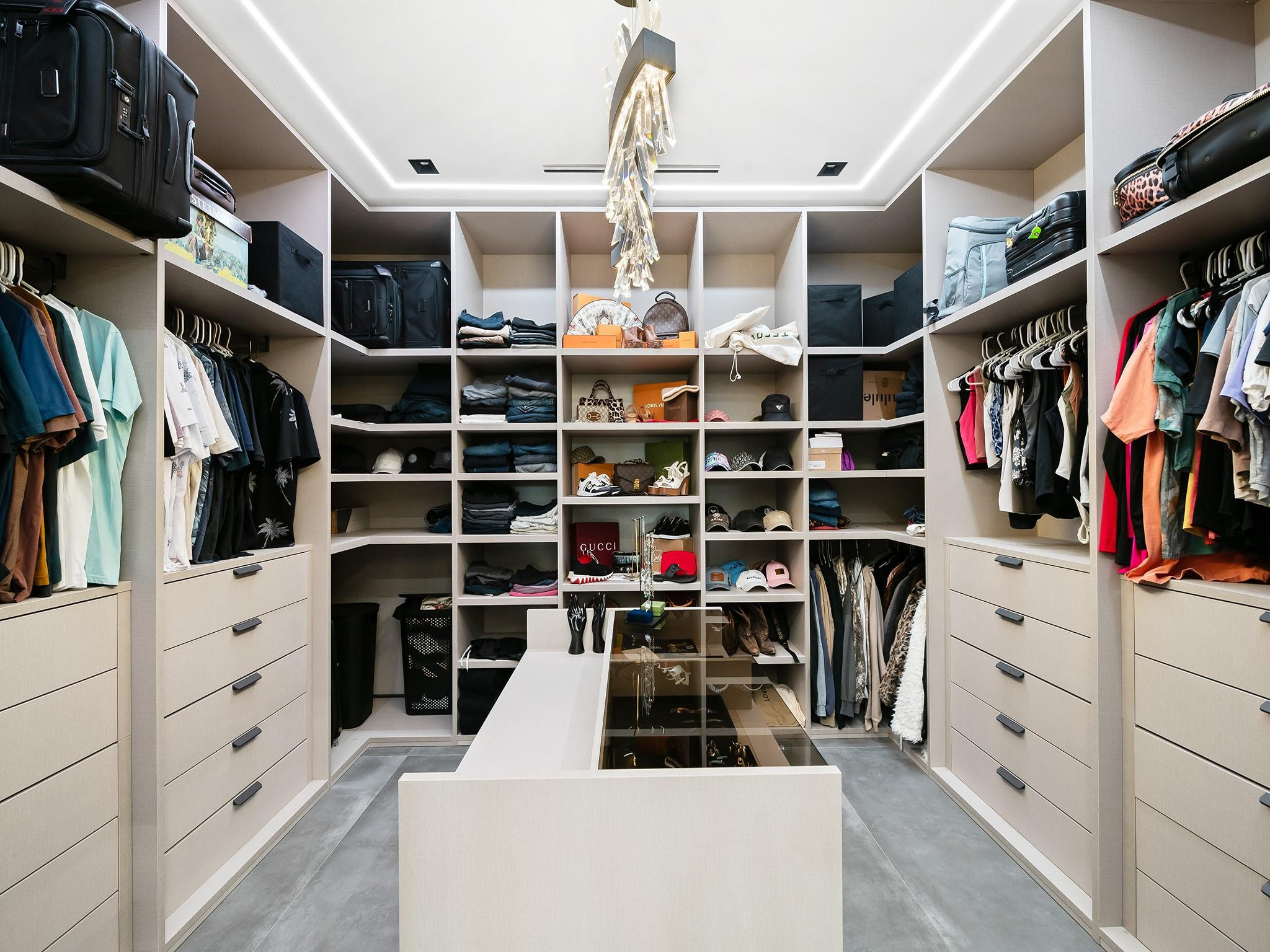 1528 SE 11th Fort Lauderdale, FL 33316