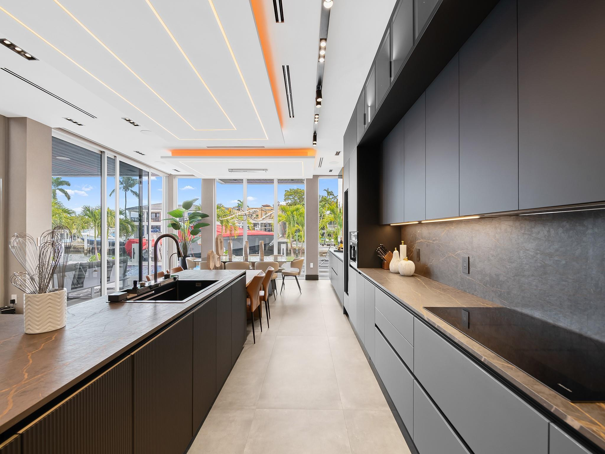 1528 SE 11th Fort Lauderdale, FL 33316