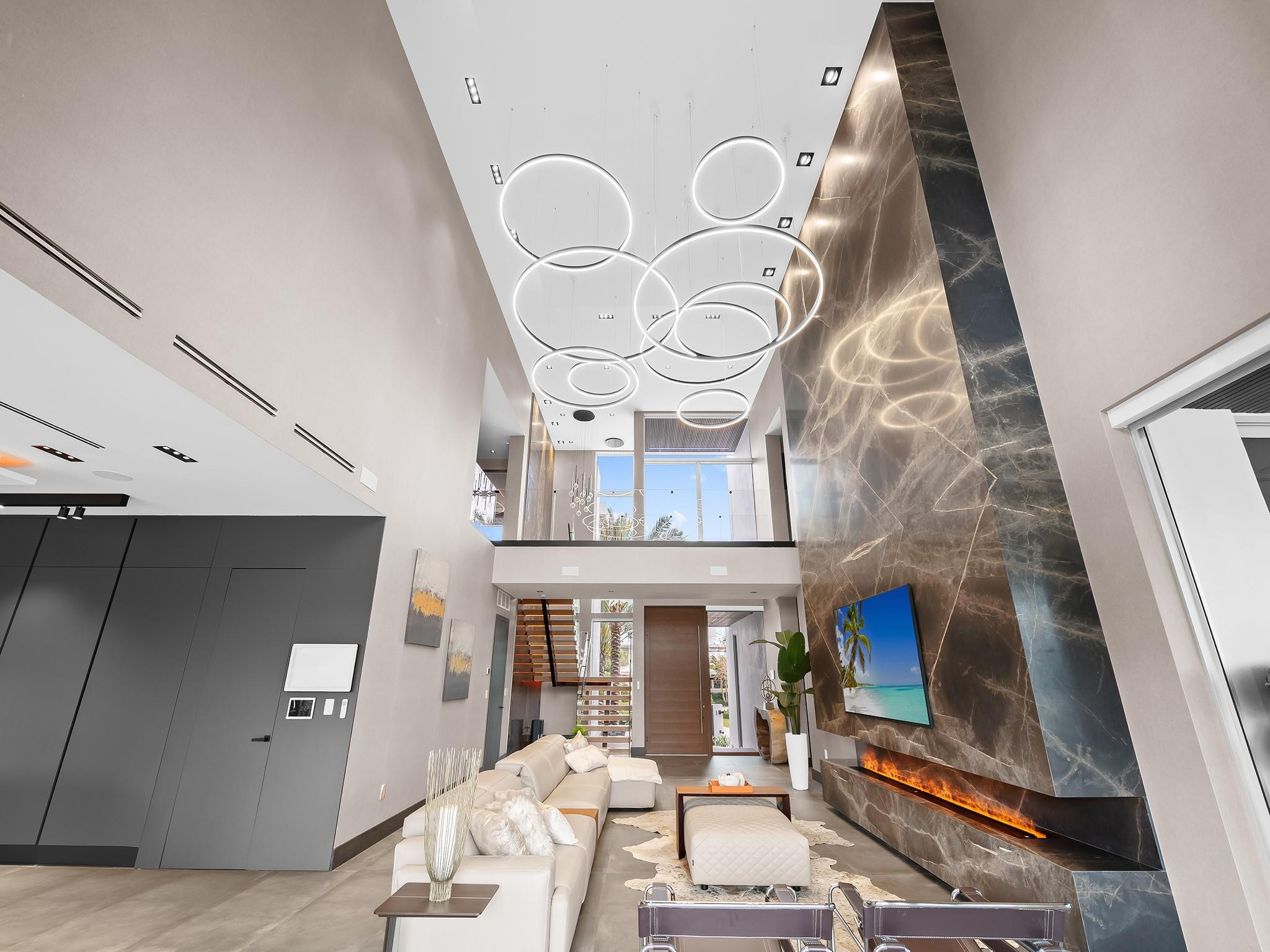 1528 SE 11th Fort Lauderdale, FL 33316