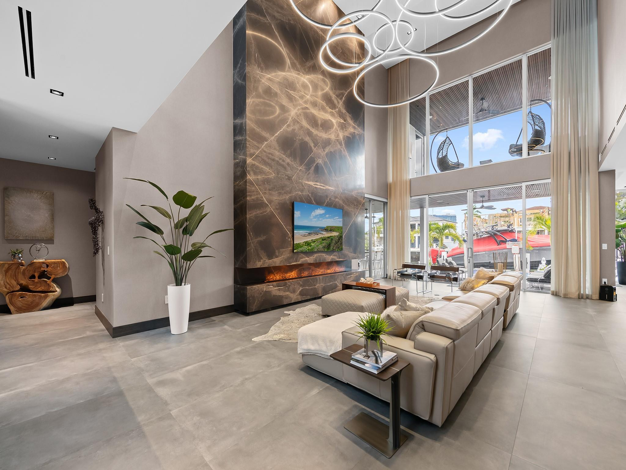 1528 SE 11th Fort Lauderdale, FL 33316