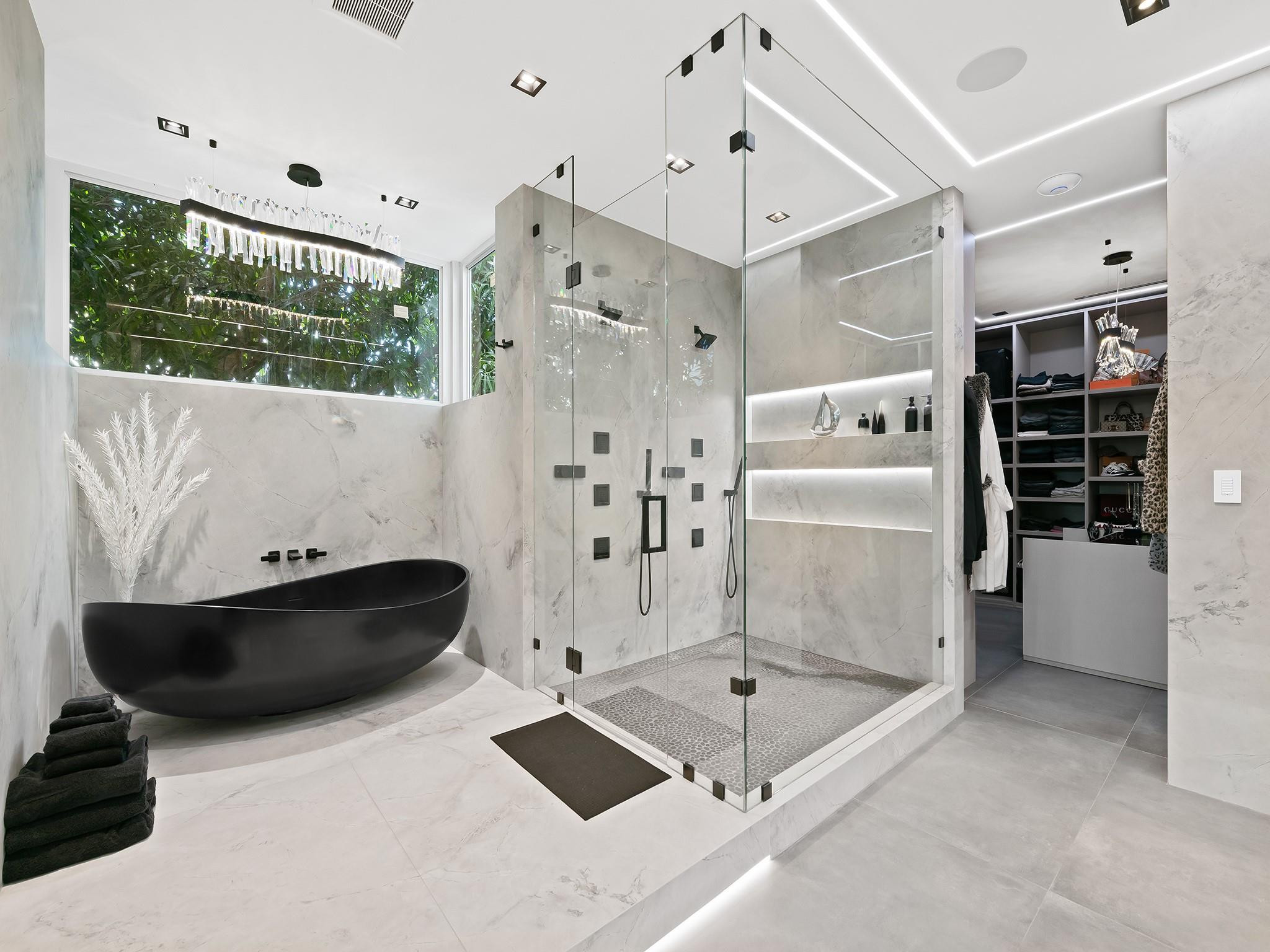 1528 SE 11th Fort Lauderdale, FL 33316