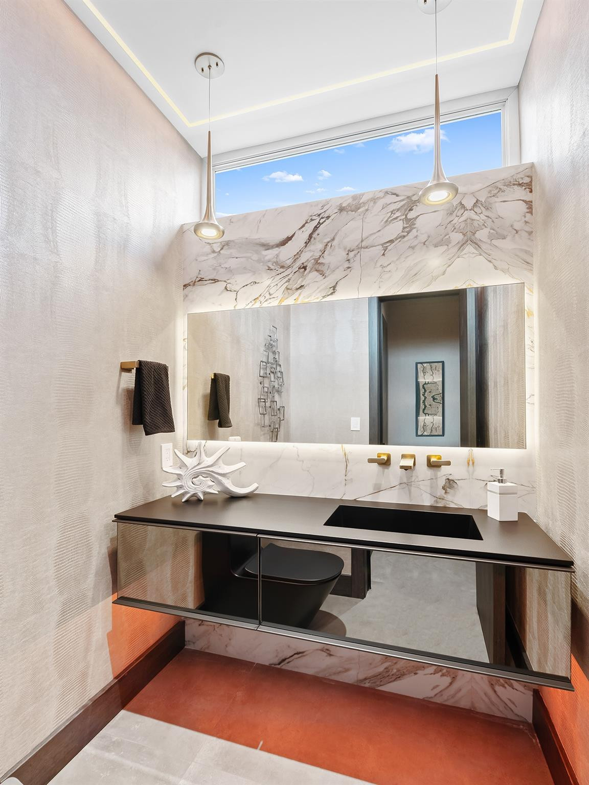 1528 SE 11th Fort Lauderdale, FL 33316