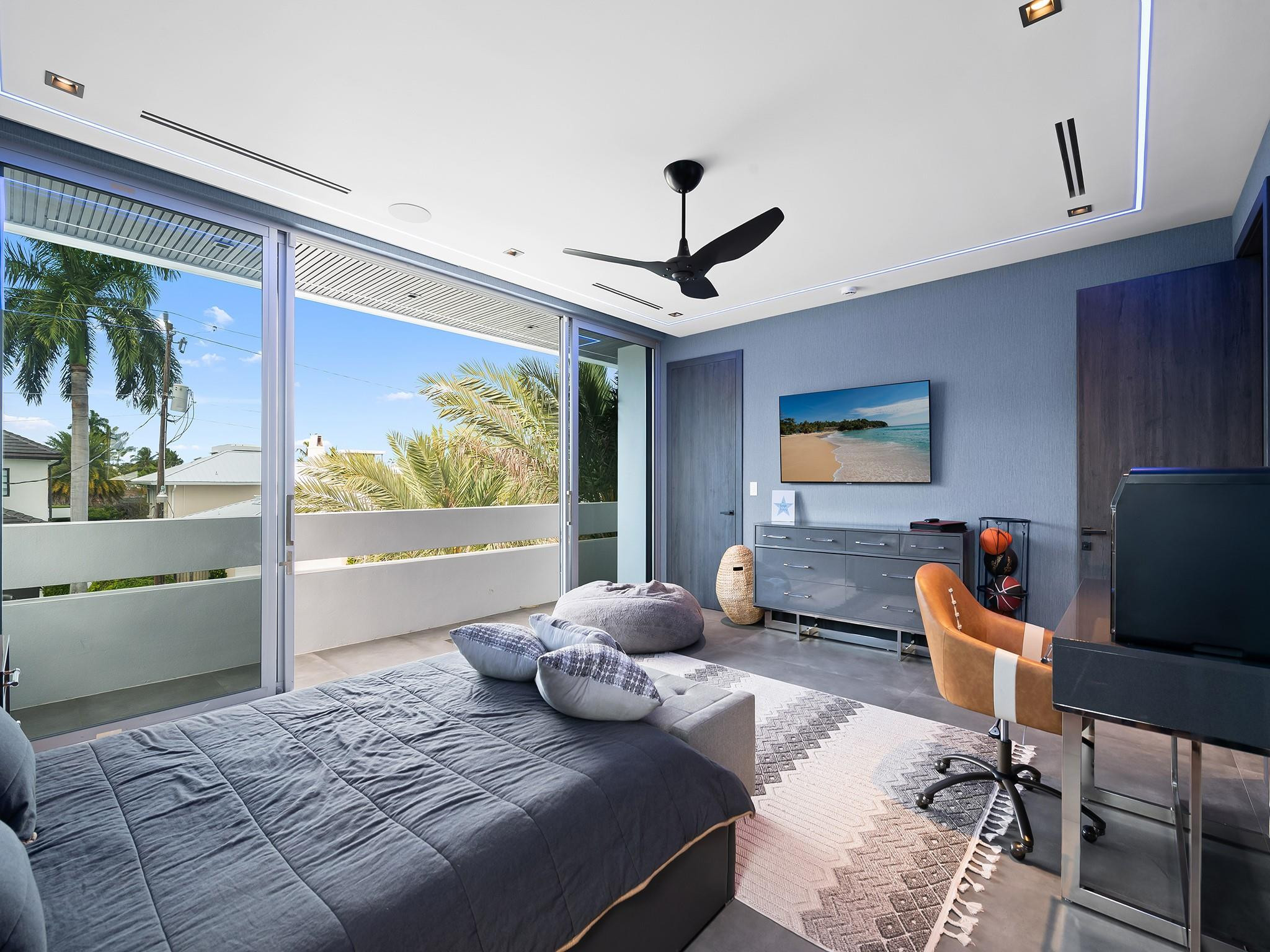 1528 SE 11th Fort Lauderdale, FL 33316