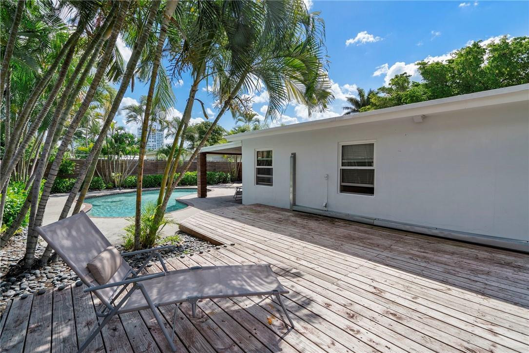 1949 Windward Pompano Beach, FL 33062