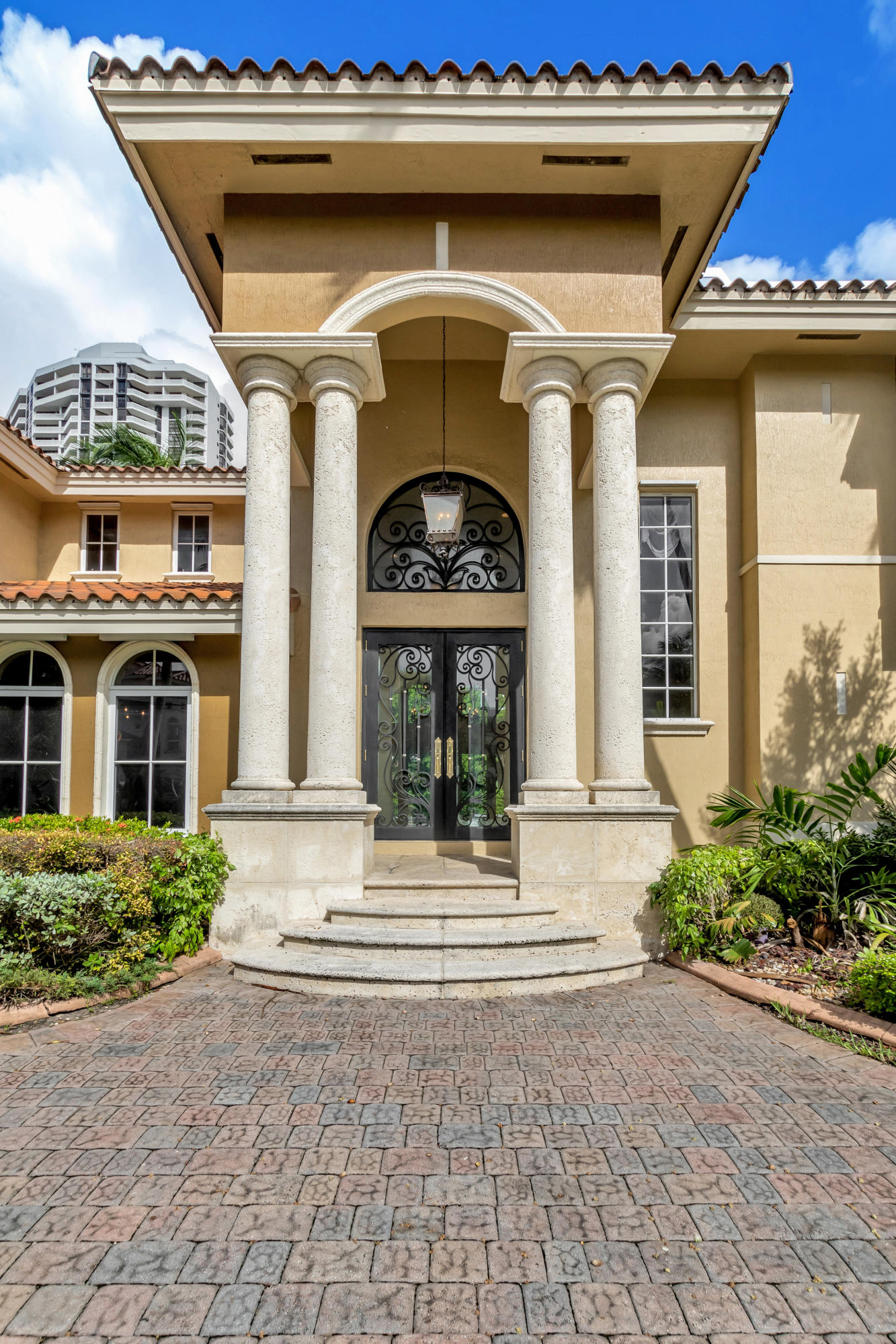 3443 NE 171st Street