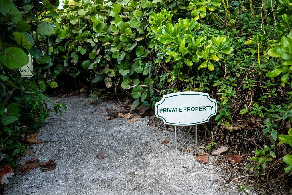 100 Harbor Way Jupiter Island, FL 33455