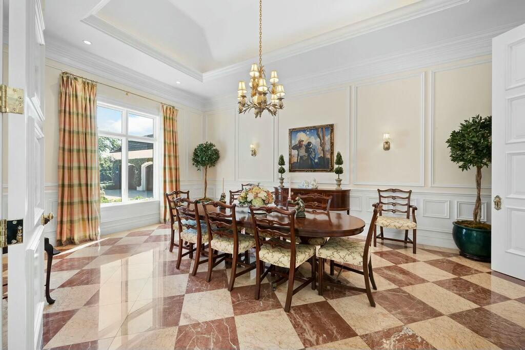 100 Harbor Way Jupiter Island, FL 33455