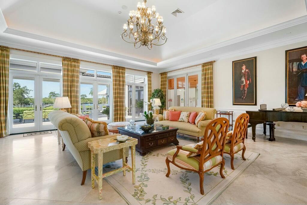 100 Harbor Way Jupiter Island, FL 33455