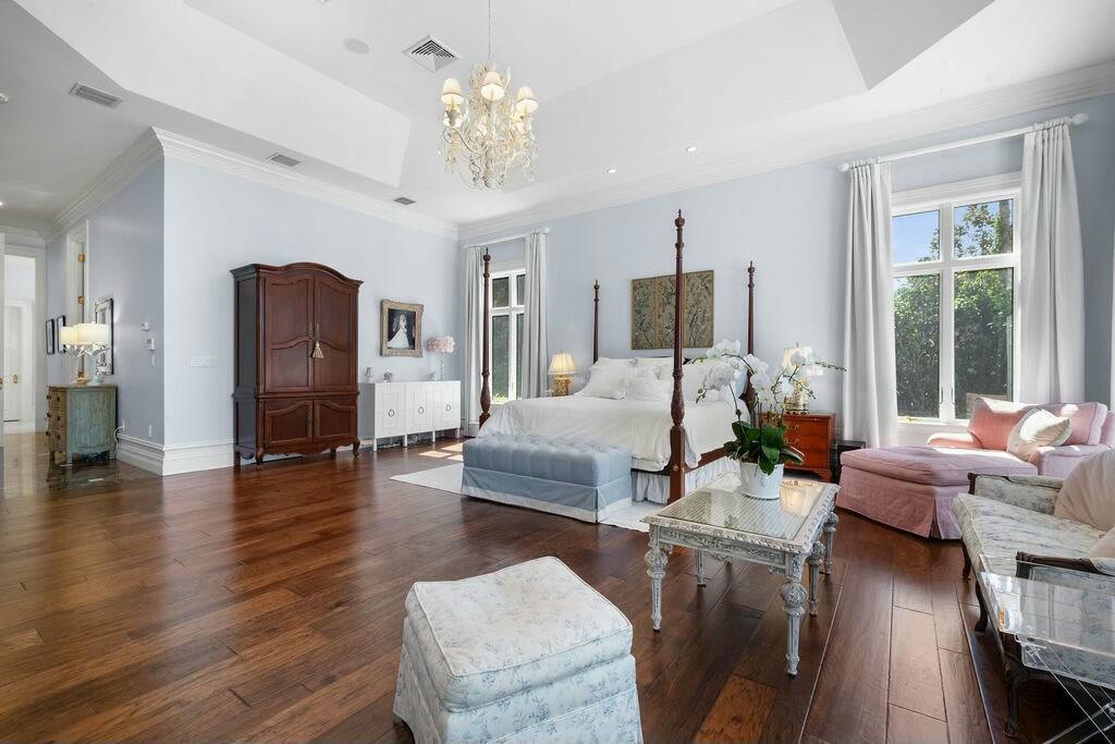 100 Harbor Way Jupiter Island, FL 33455