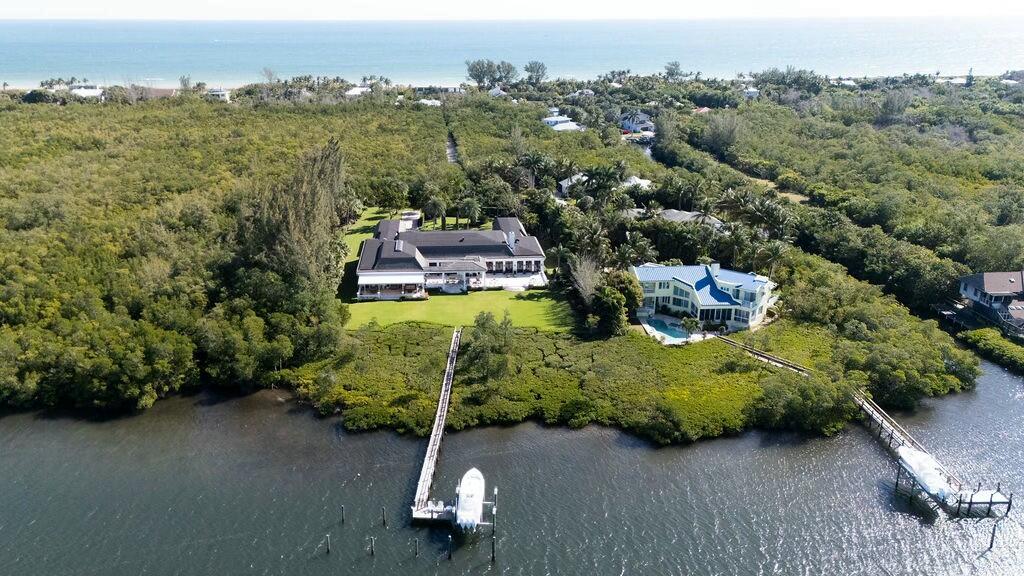 100 Harbor Way Jupiter Island, FL 33455