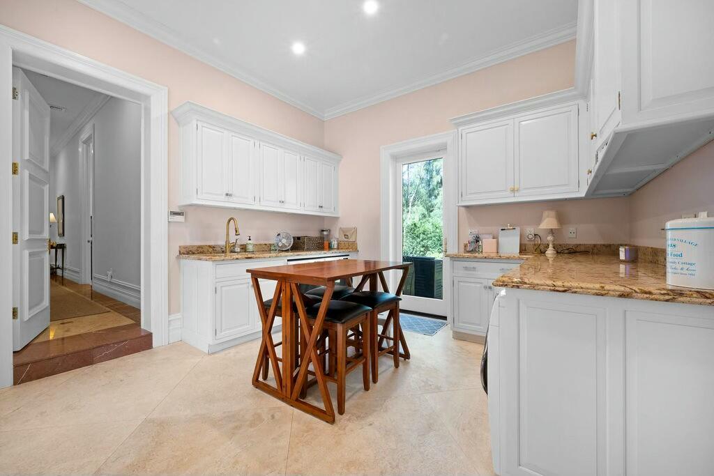 100 Harbor Way Jupiter Island, FL 33455