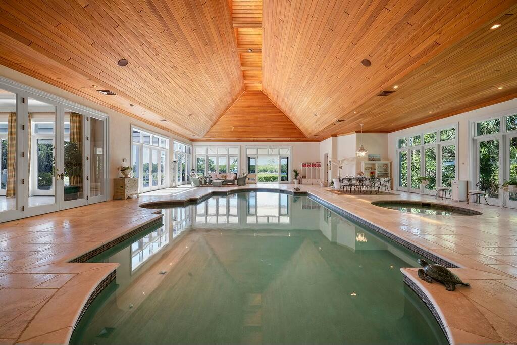 100 Harbor Way Jupiter Island, FL 33455