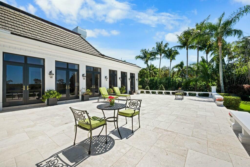 100 Harbor Way Jupiter Island, FL 33455