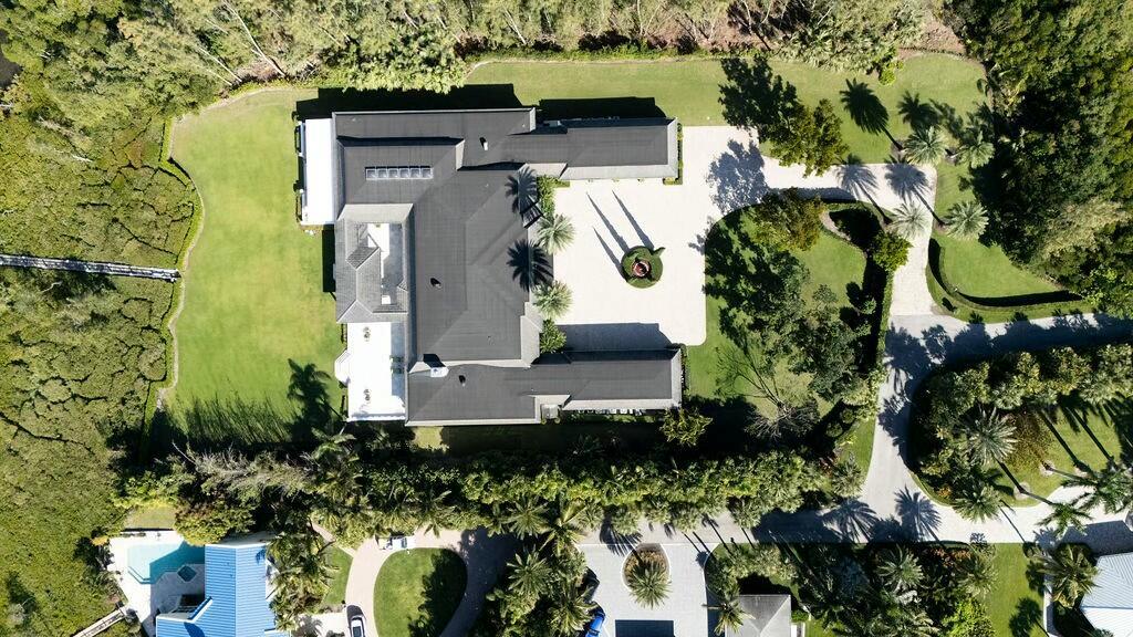 100 Harbor Way Jupiter Island, FL 33455