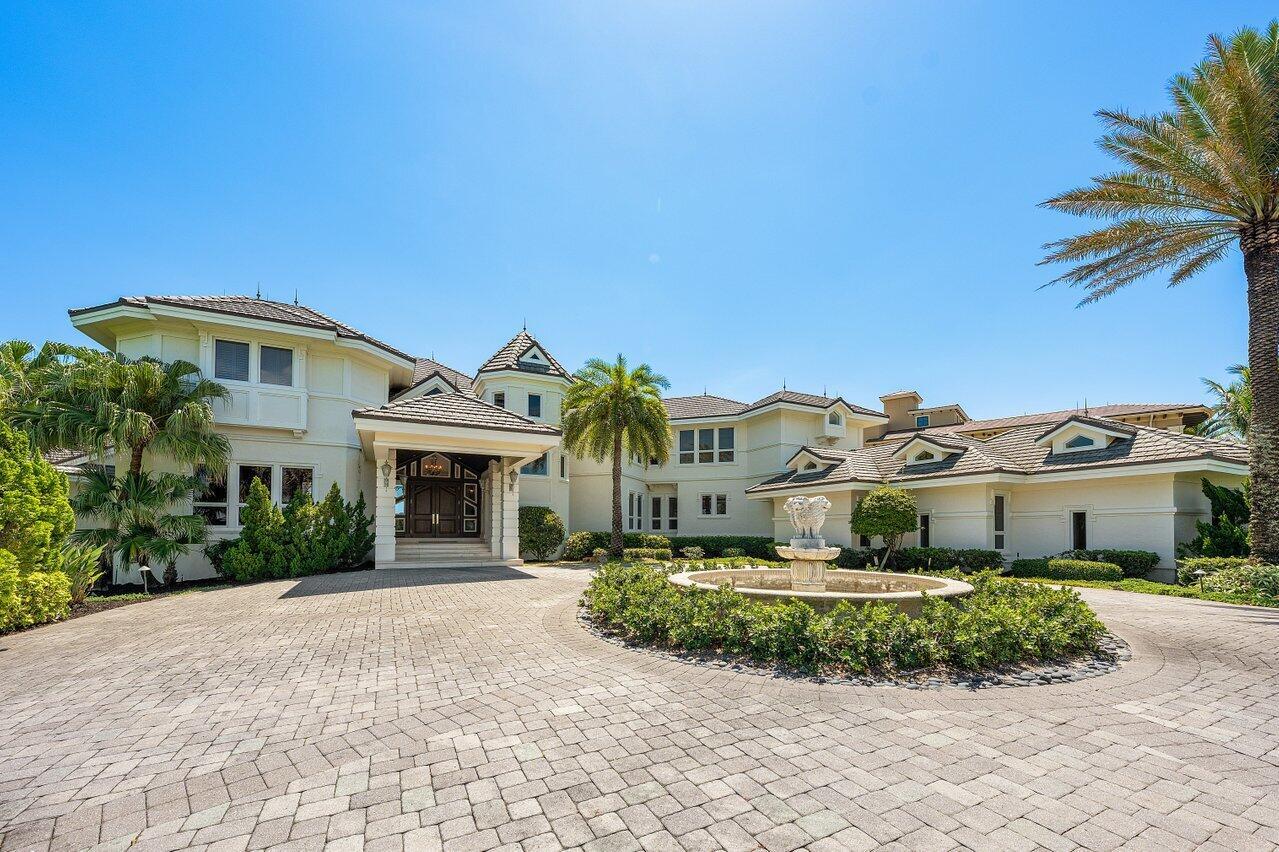 3066 SE Dune Dr Stuart, FL 34996 3066 SE Dune Dr Stuart, FL 34996