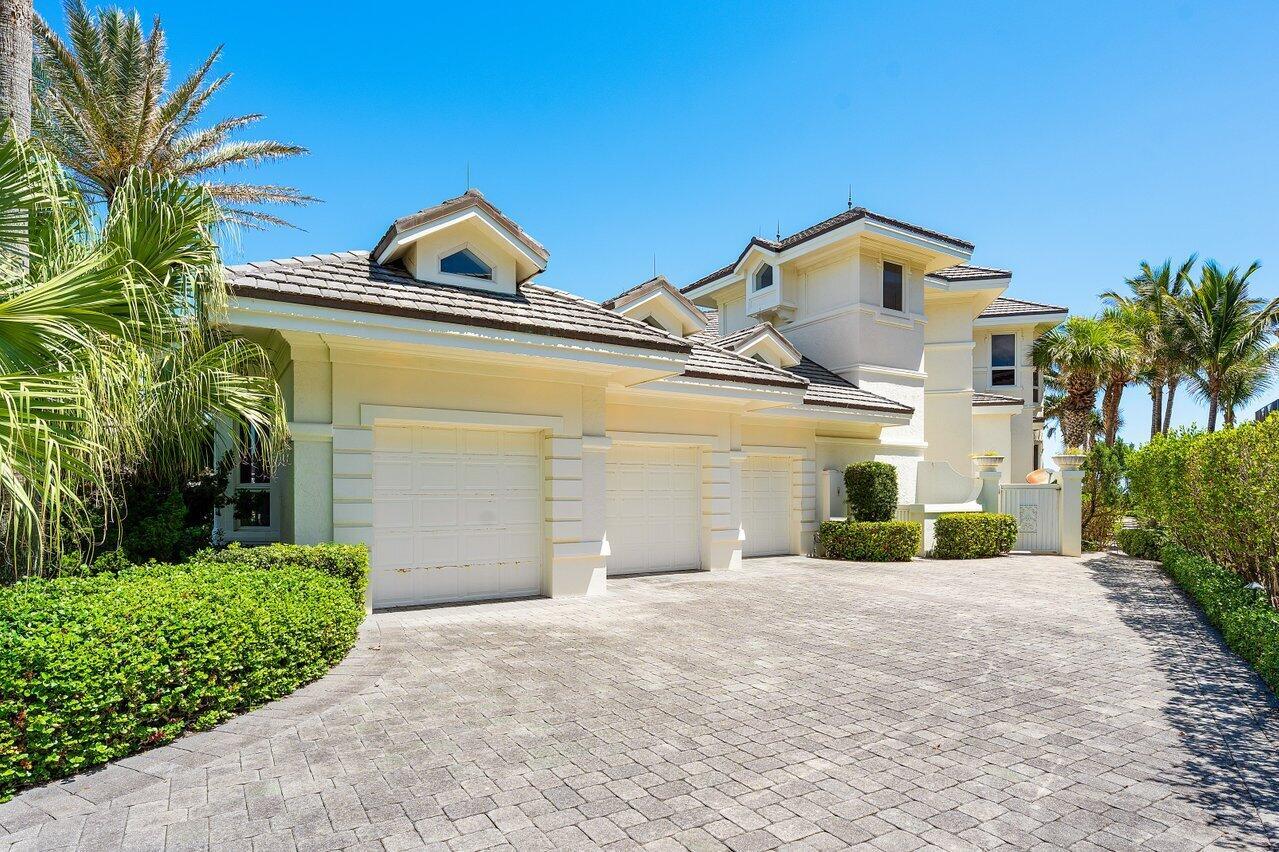 3066 SE Dune Dr Stuart, FL 34996 3066 SE Dune Dr Stuart, FL 34996