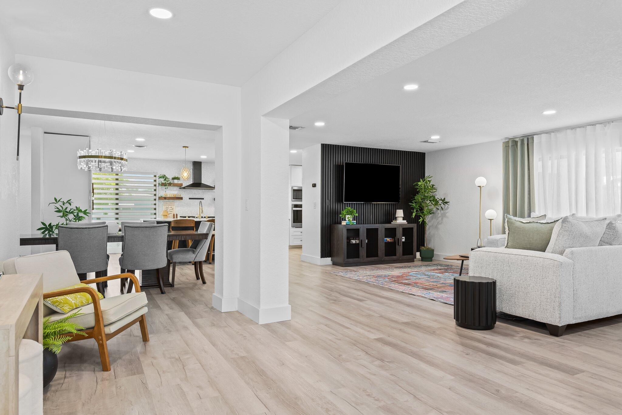 581 SE 5th Ave Pompano Beach, FL 33060
