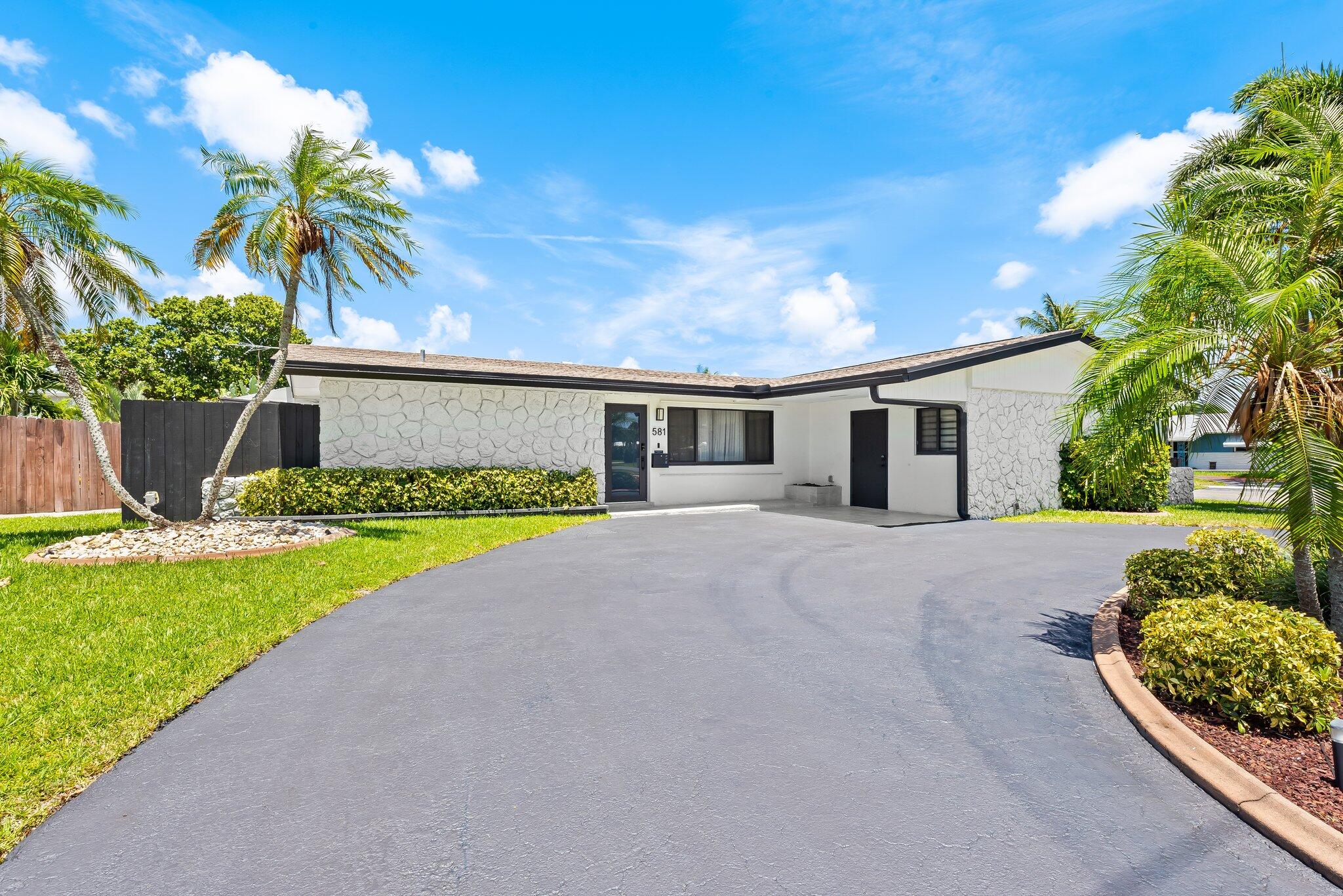 581 SE 5th Ave Pompano Beach, FL 33060