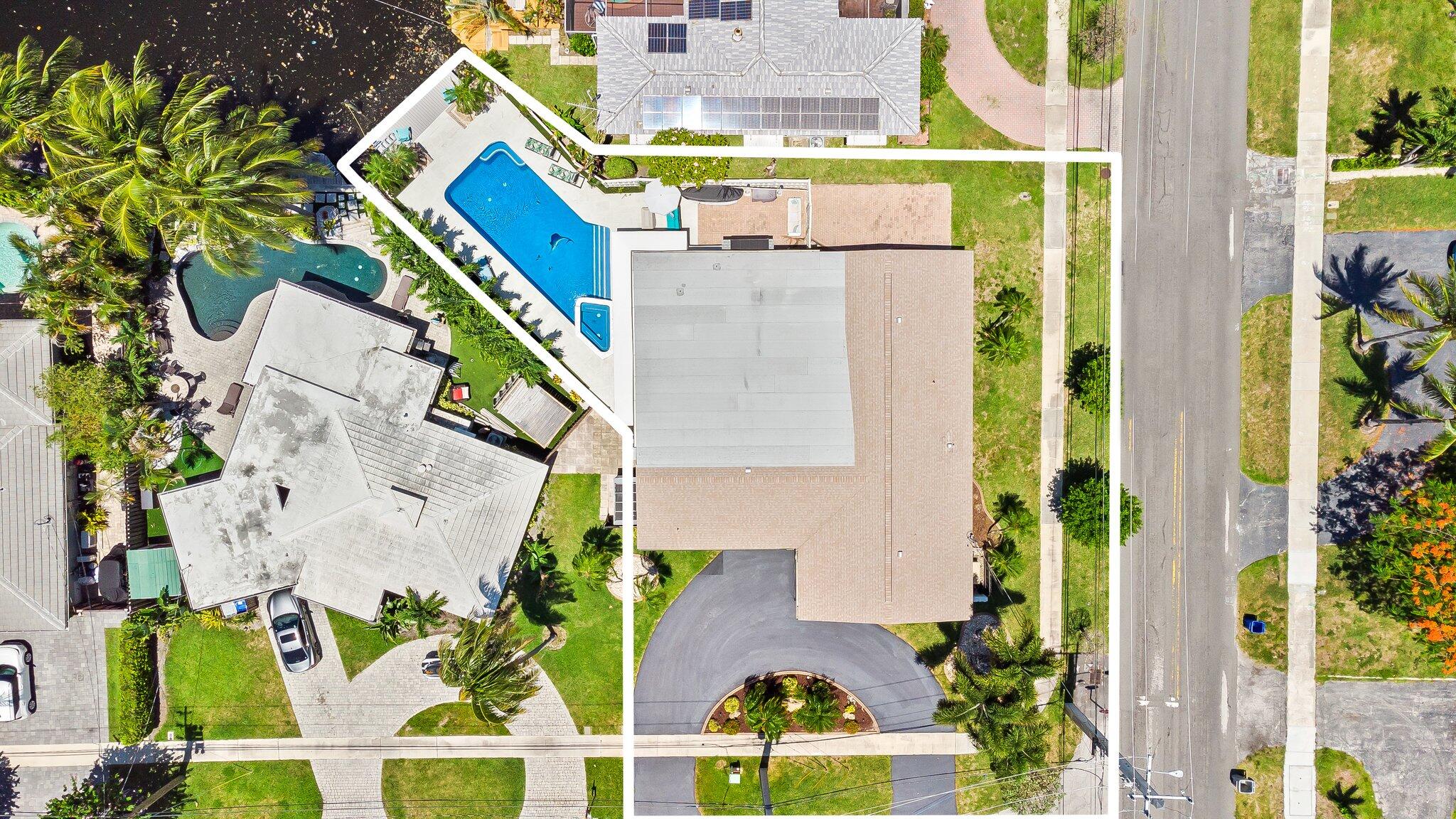581 SE 5th Ave Pompano Beach, FL 33060