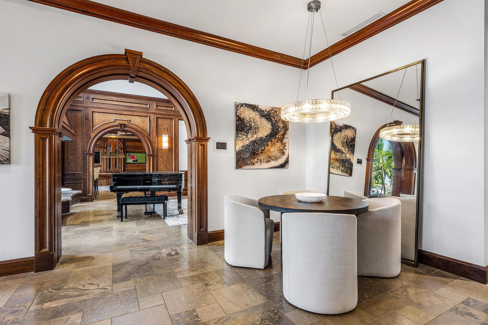 2325 NE 27th St Lighthouse Point, FL 33064