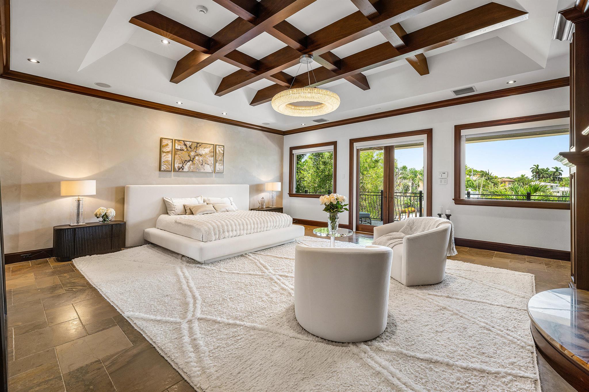 2325 NE 27th St Lighthouse Point, FL 33064