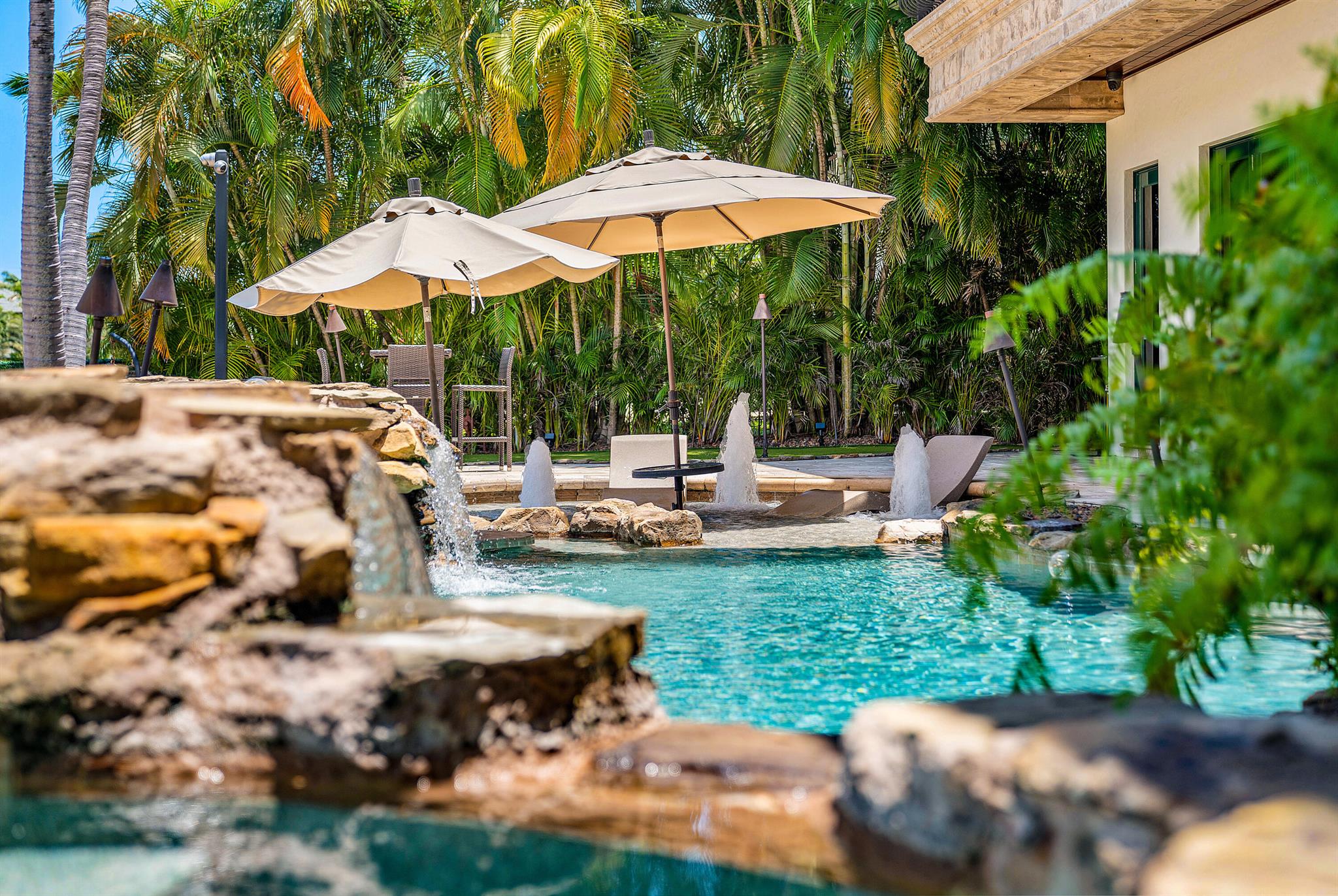 2325 NE 27th St Lighthouse Point, FL 33064