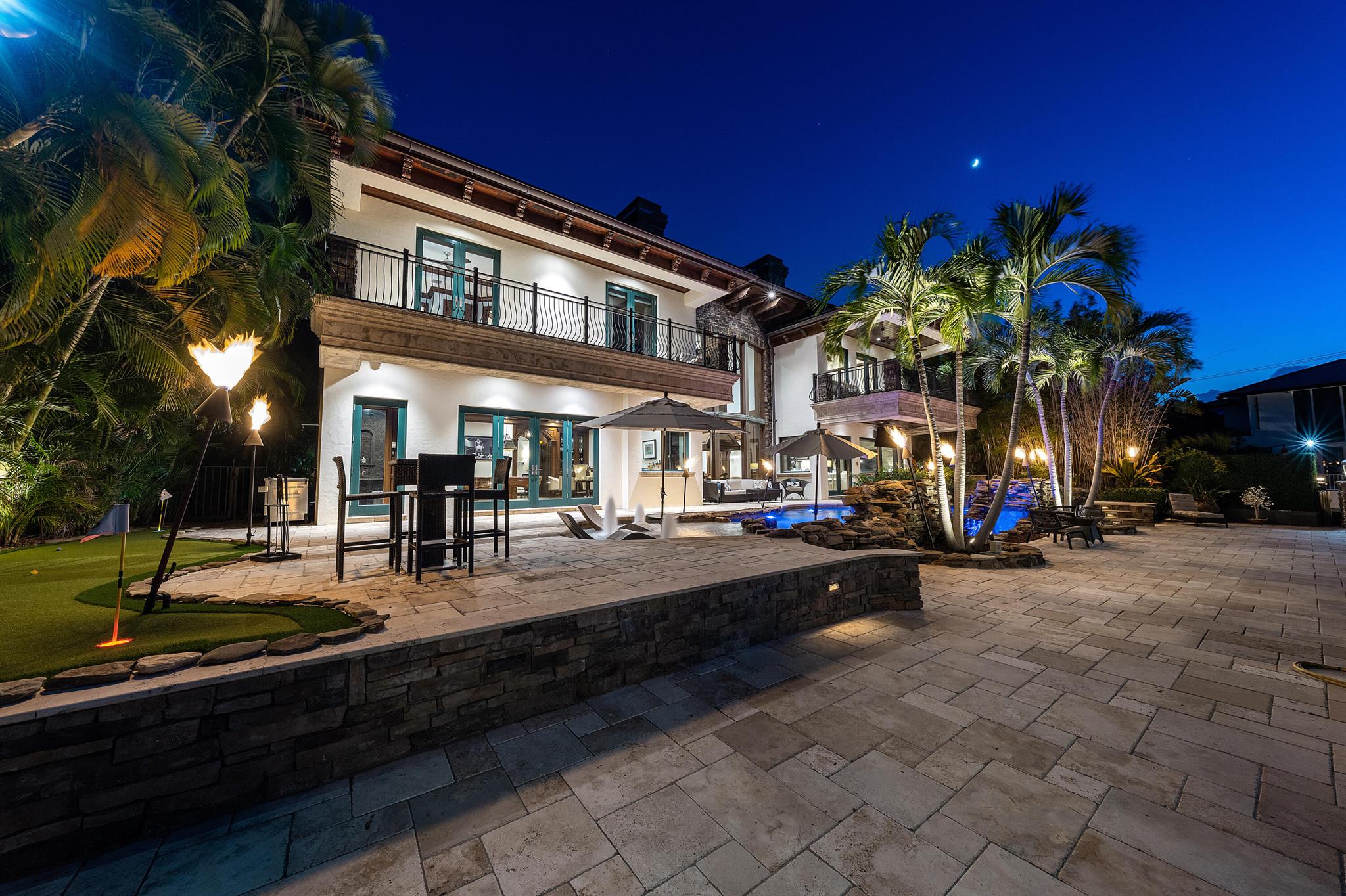 2325 NE 27th St Lighthouse Point, FL 33064