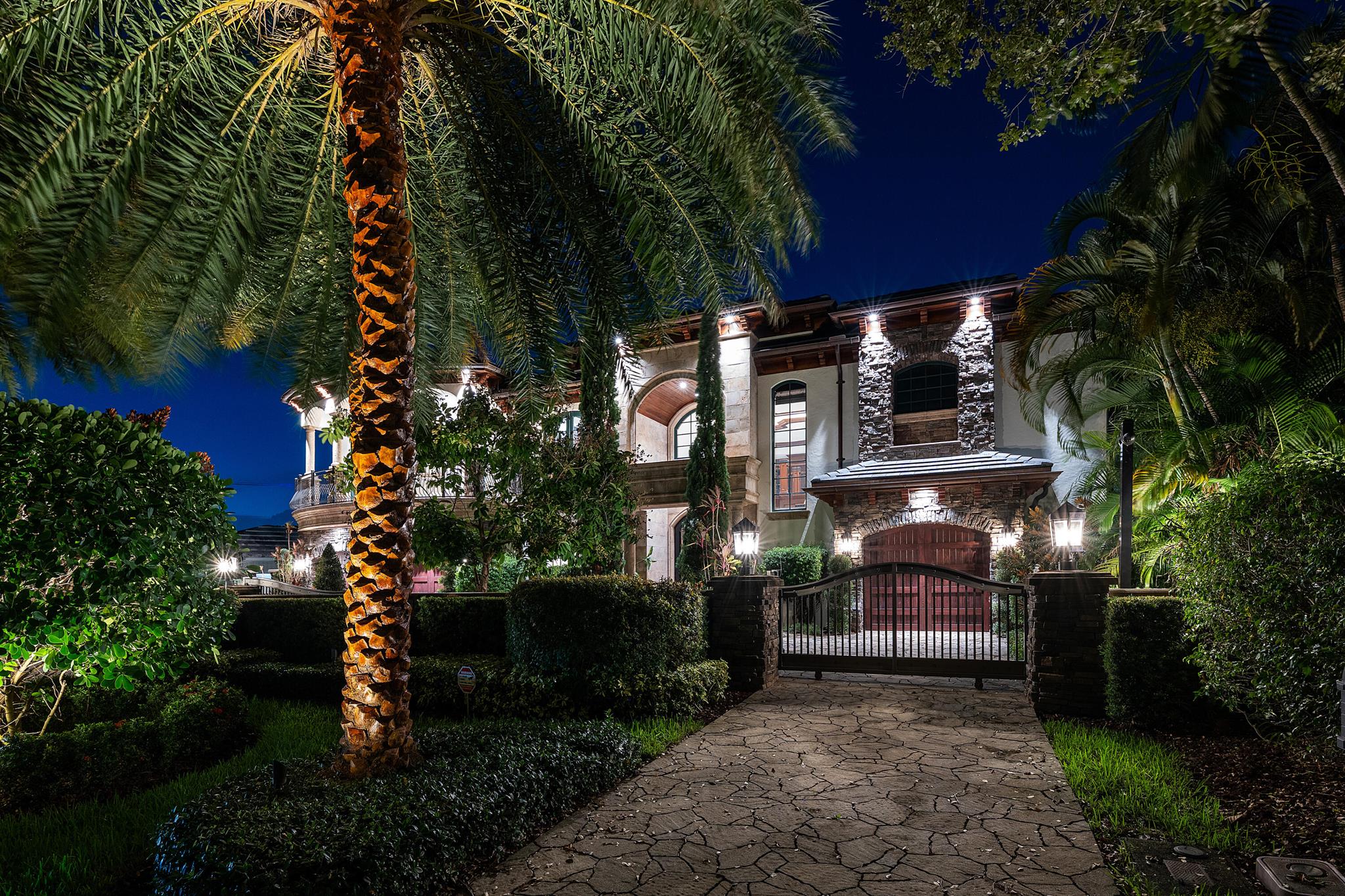 2325 NE 27th St Lighthouse Point, FL 33064