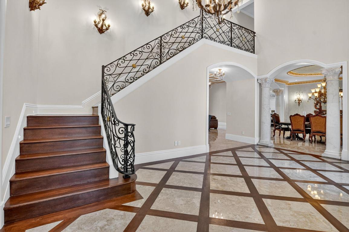 377 E Coconut Palm Boca Raton, FL 33432