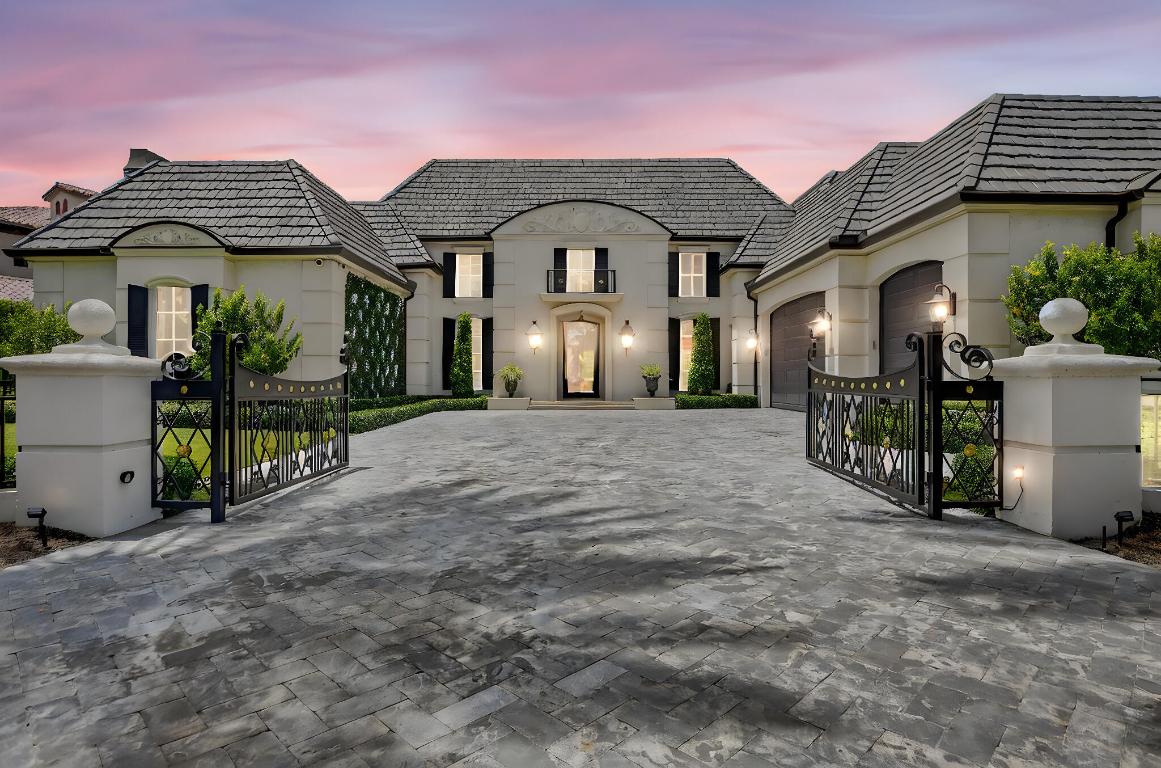 377 E Coconut Palm Boca Raton, FL 33432