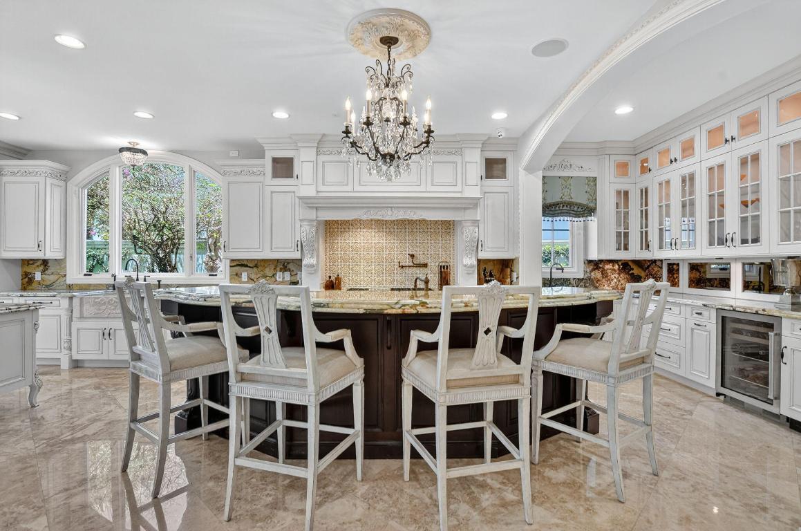 377 E Coconut Palm Boca Raton, FL 33432