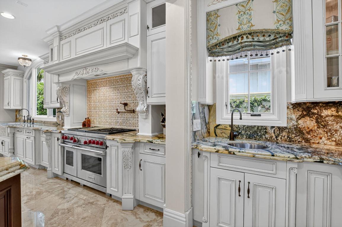 377 E Coconut Palm Boca Raton, FL 33432