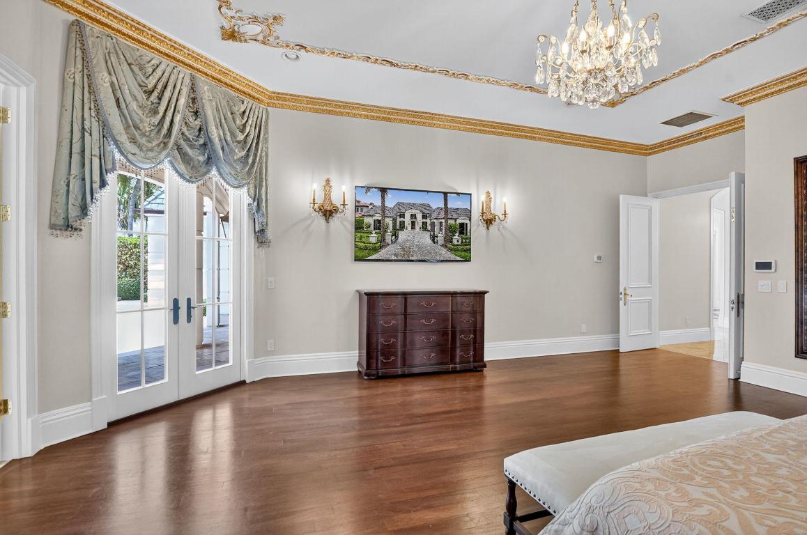 377 E Coconut Palm Boca Raton, FL 33432