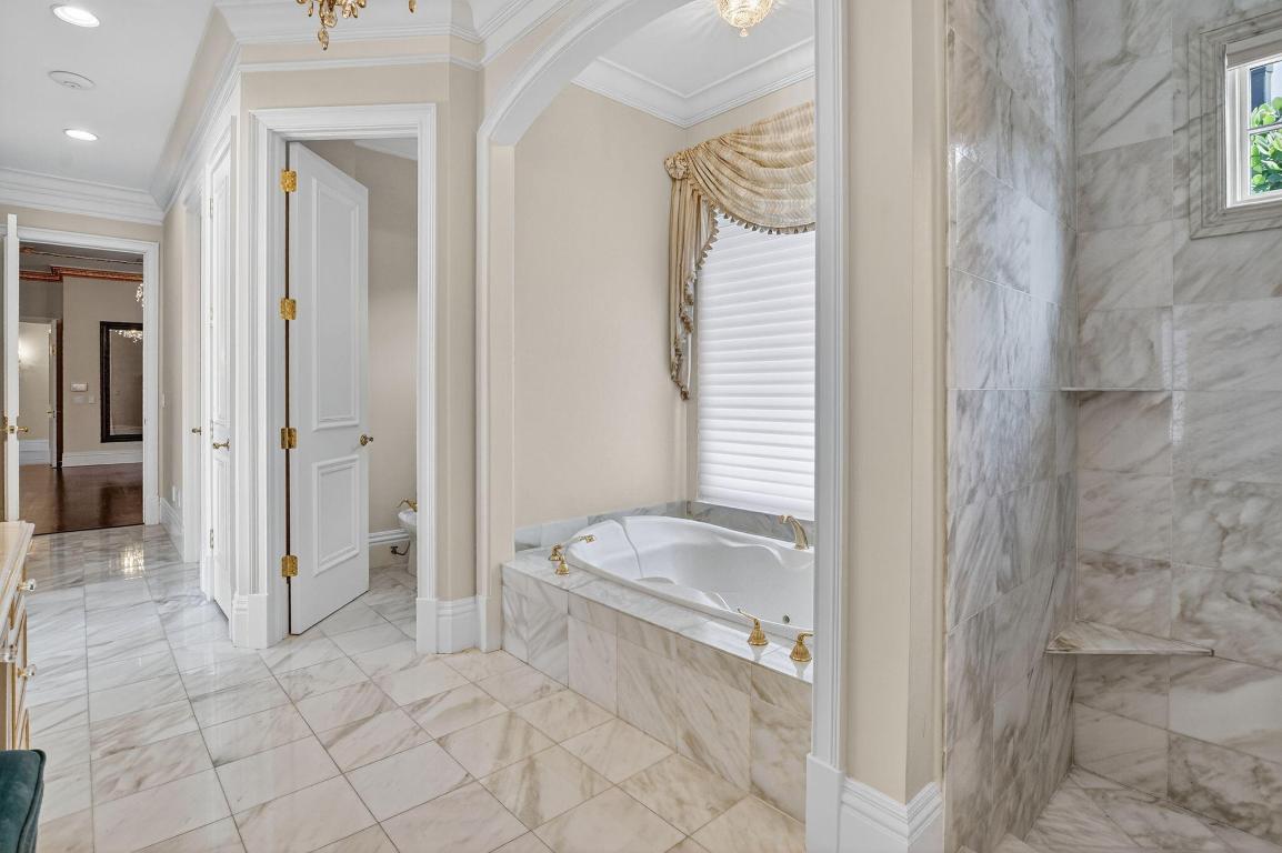 377 E Coconut Palm Boca Raton, FL 33432