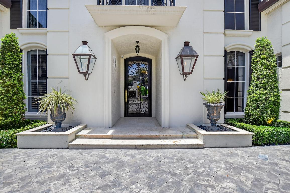 377 E Coconut Palm Boca Raton, FL 33432