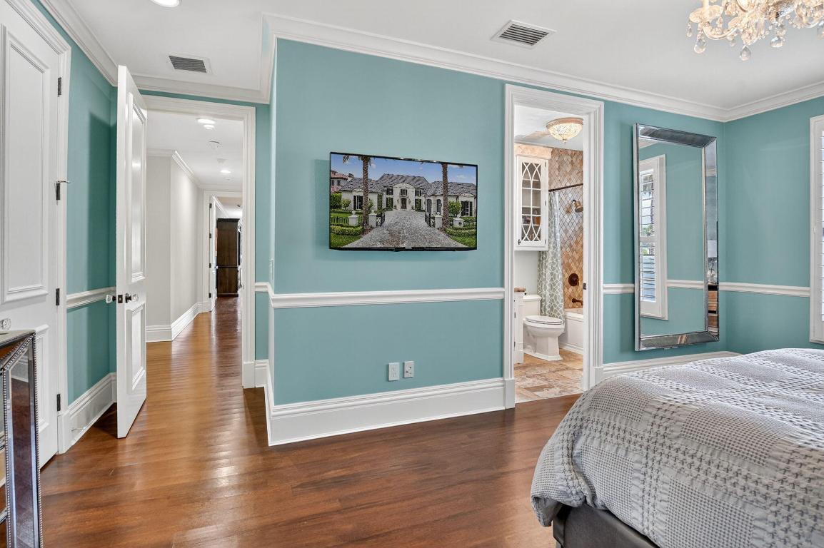 377 E Coconut Palm Boca Raton, FL 33432