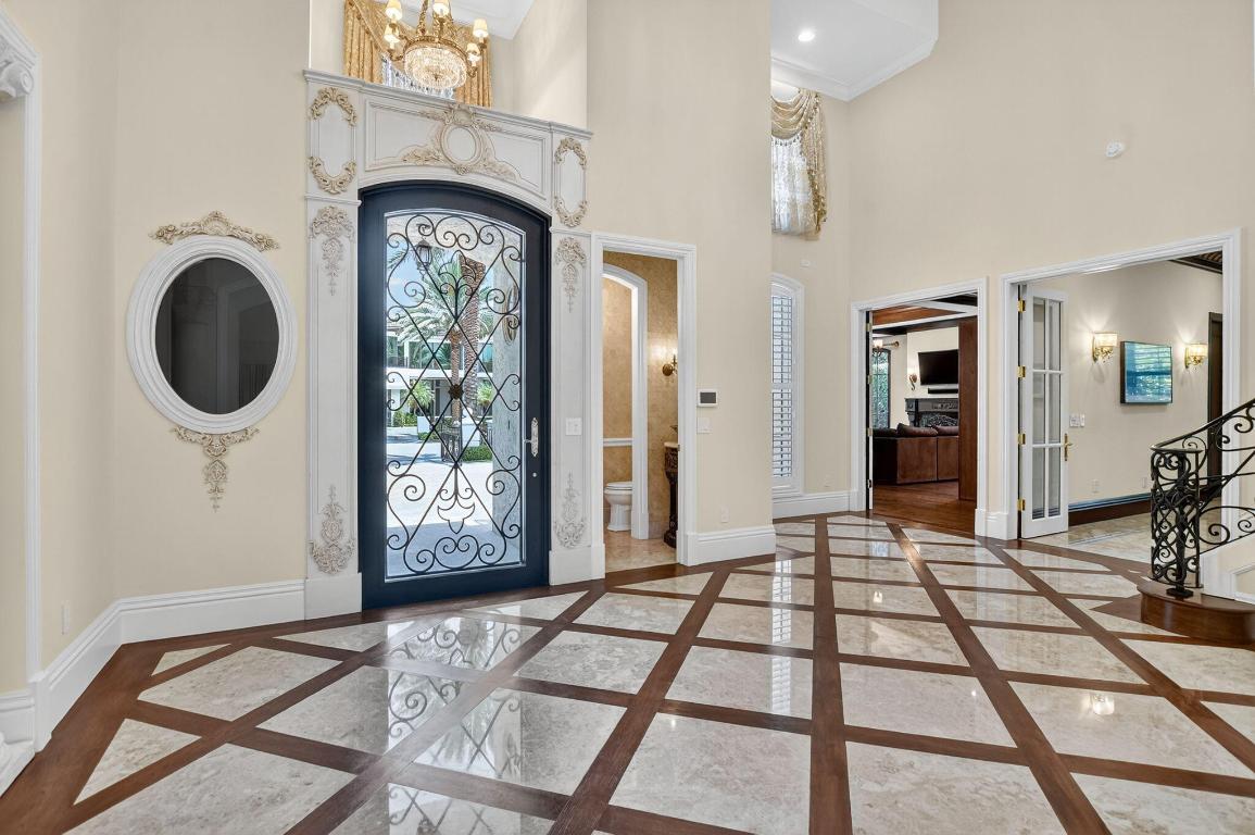 377 E Coconut Palm Boca Raton, FL 33432