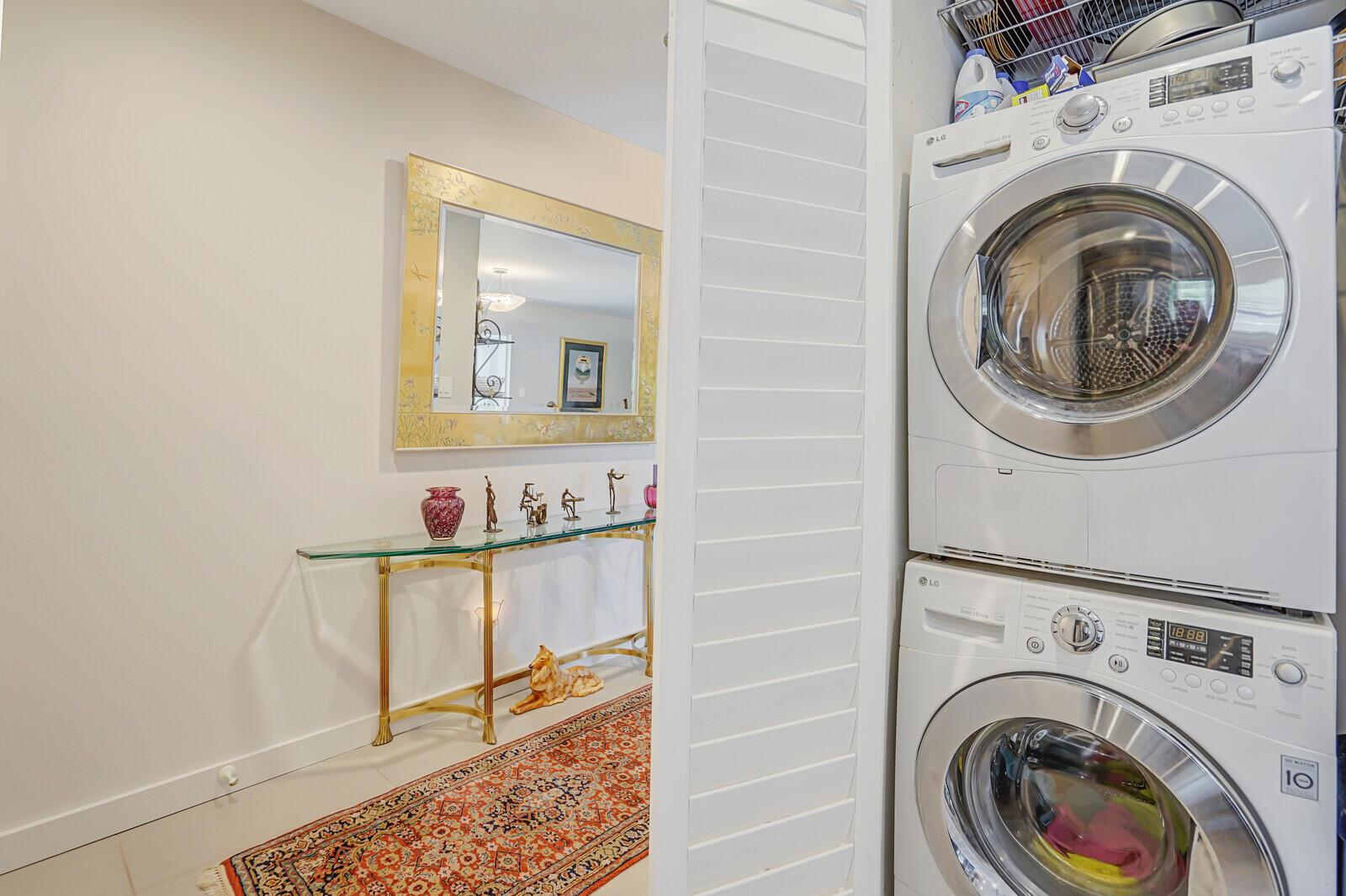 102 Clubhouse Cir Jupiter, FL 33477