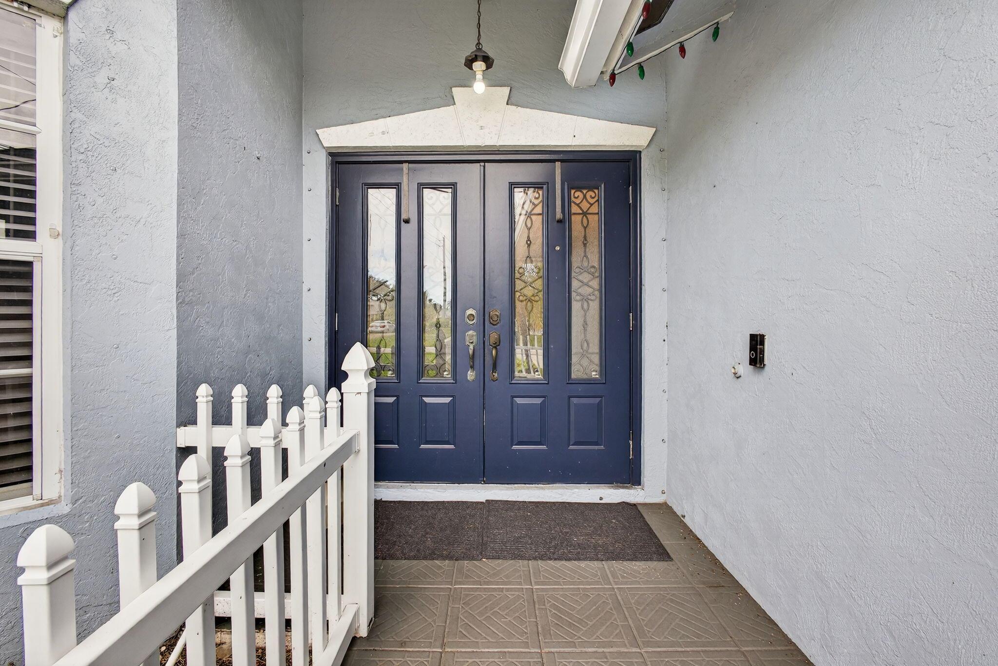 6354 Barbara St Jupiter, FL 33458