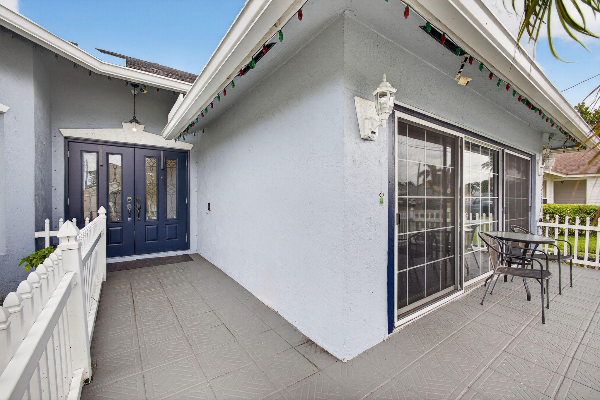 6354 Barbara St Jupiter, FL 33458