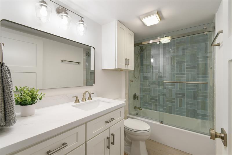 1901 Marina Isle Way #302 Jupiter, FL 33477