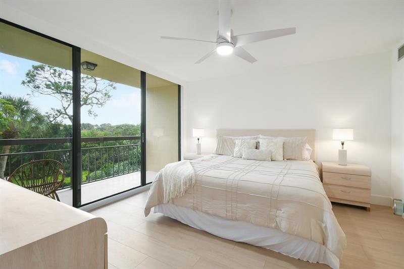 1901 Marina Isle Way #302 Jupiter, FL 33477